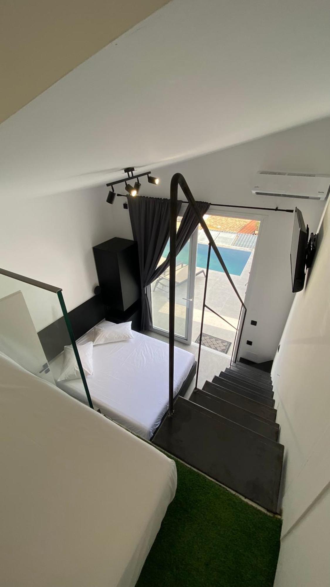 Akrogiali Apartments Barbati Exterior photo