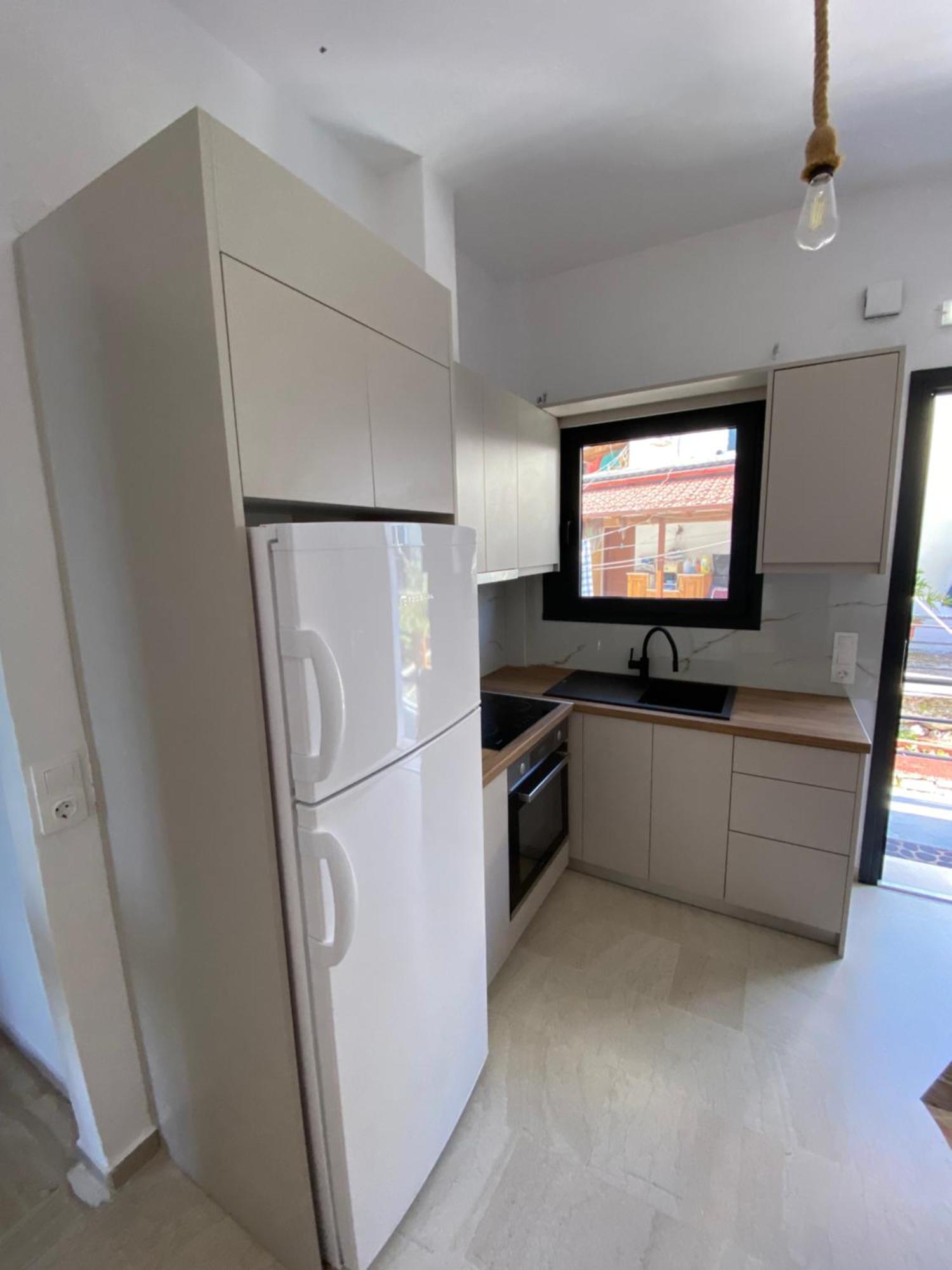 Akrogiali Apartments Barbati Exterior photo